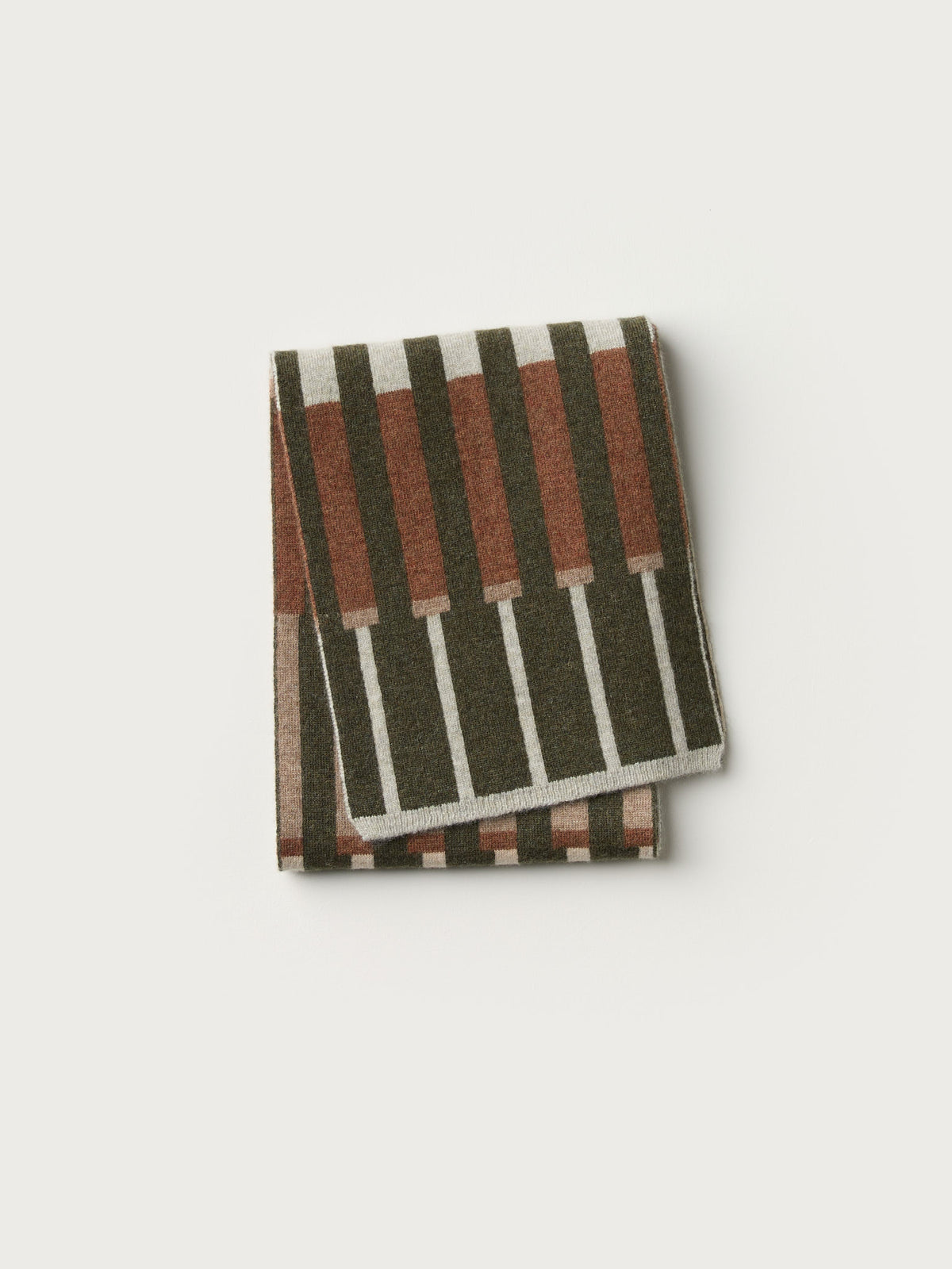 Small Scarf "Harbour" - Nettle, Hazelnut, Wren