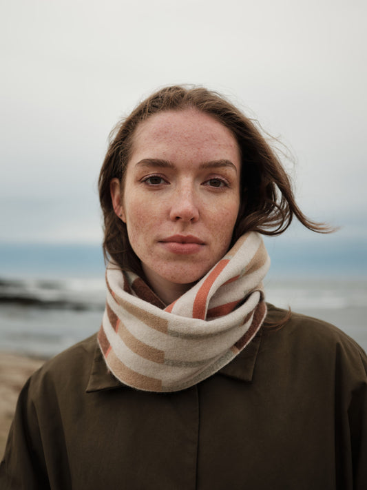 Circle Scarf "Harbour" - Hazelnut, Rosehip, Barley
