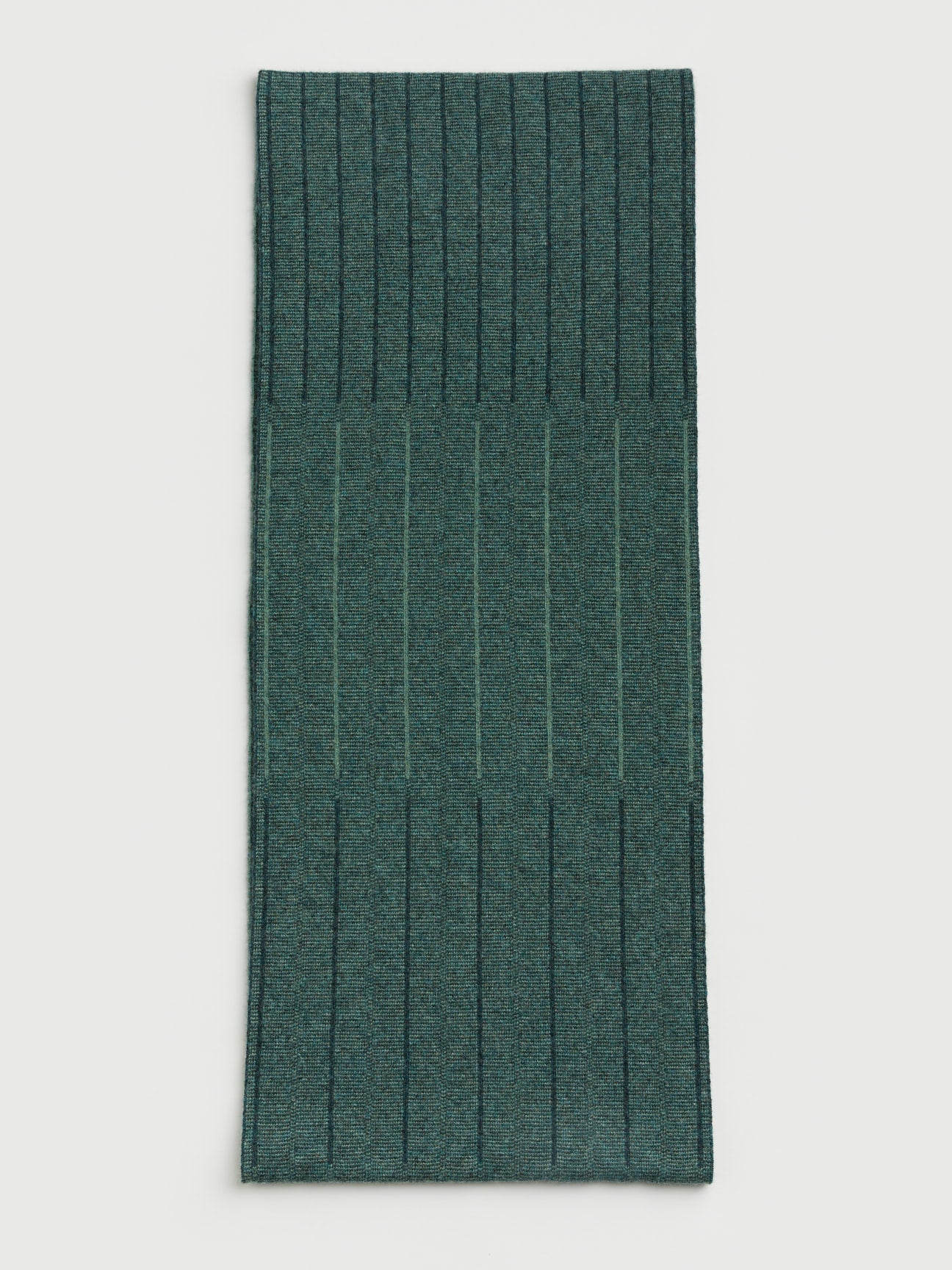 Circle Scarf "Reed" - Willow & Ink