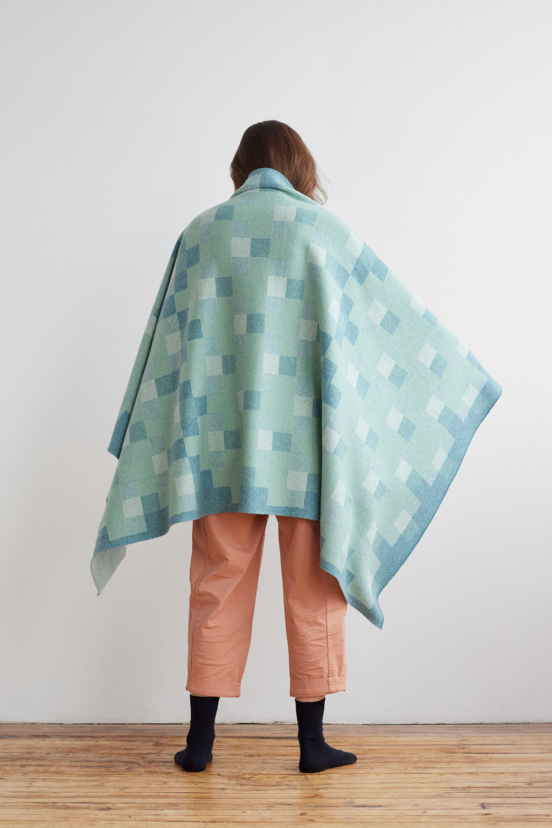 Blanket "Faro" - North Sea & Eggshell