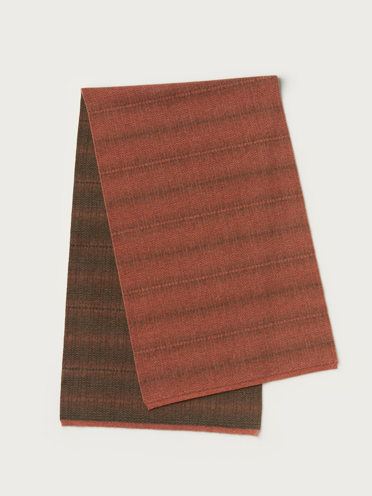 Scarf "Brackish" - Iron Oxide & Nettle