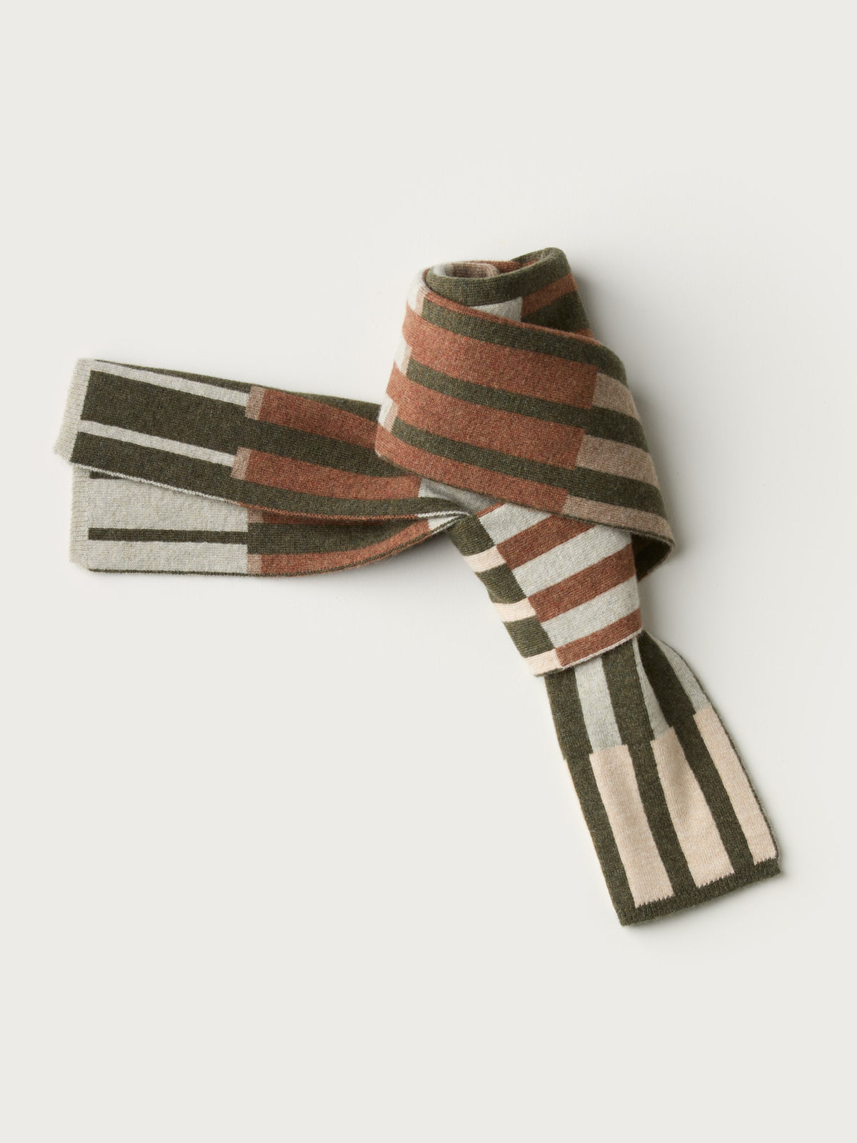 Small Scarf "Harbour" - Nettle, Hazelnut, Wren