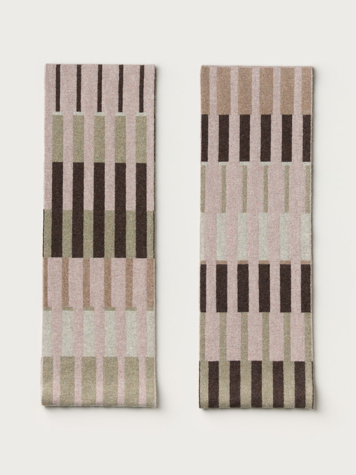 Circle Scarf "Harbour" - Dulse, Loam, Seagrass