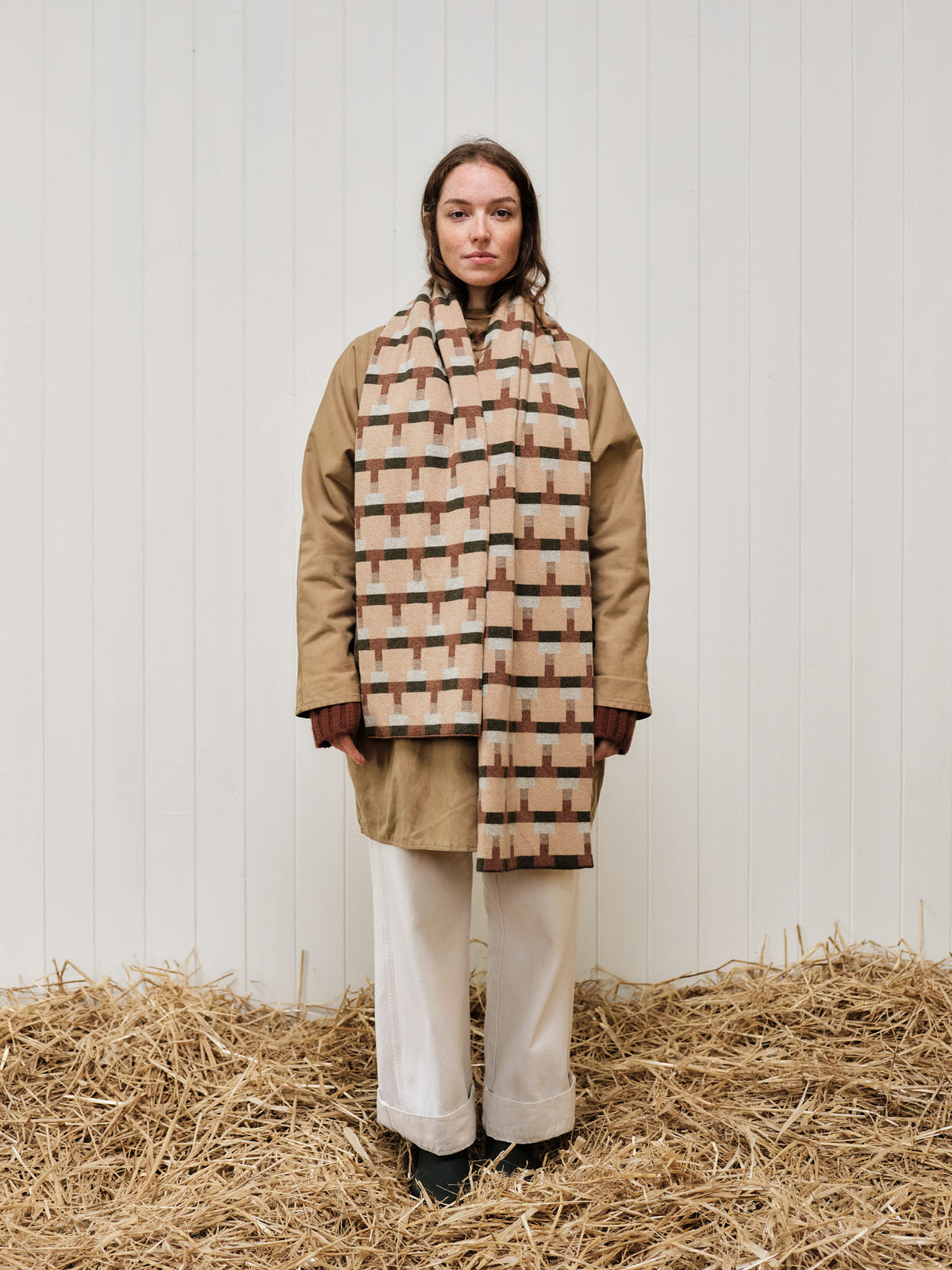 Scarf "Basket" - Barley, Hazelnut & Nettle