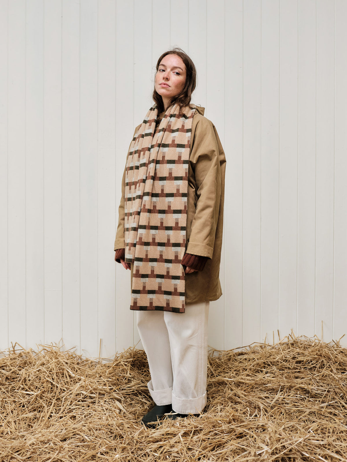 Scarf "Basket" - Barley, Hazelnut & Nettle