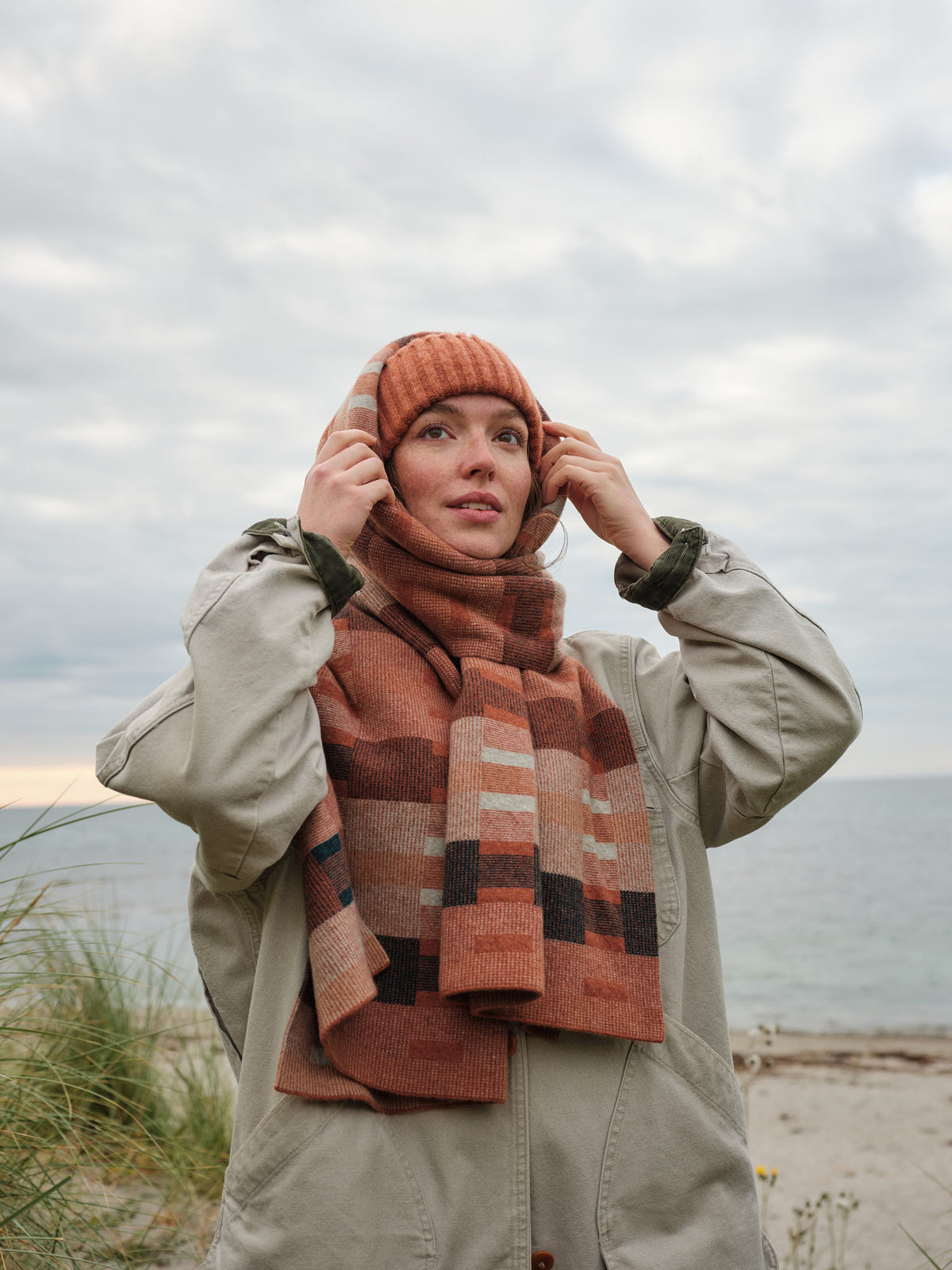 Scarf "Stockholm" - Iron Oxide, Barley, Ink