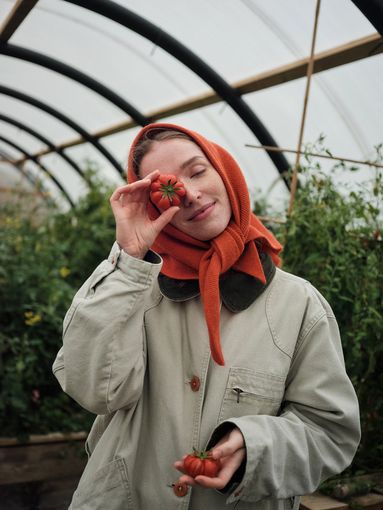 Scarf "Swift Tail" - Tomato