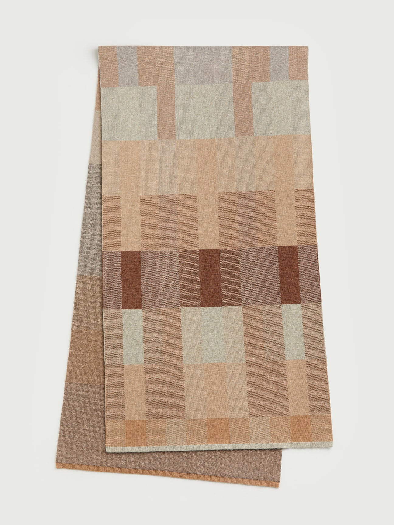 Scarf "Acre" - Barley, Hazelnut, Birch