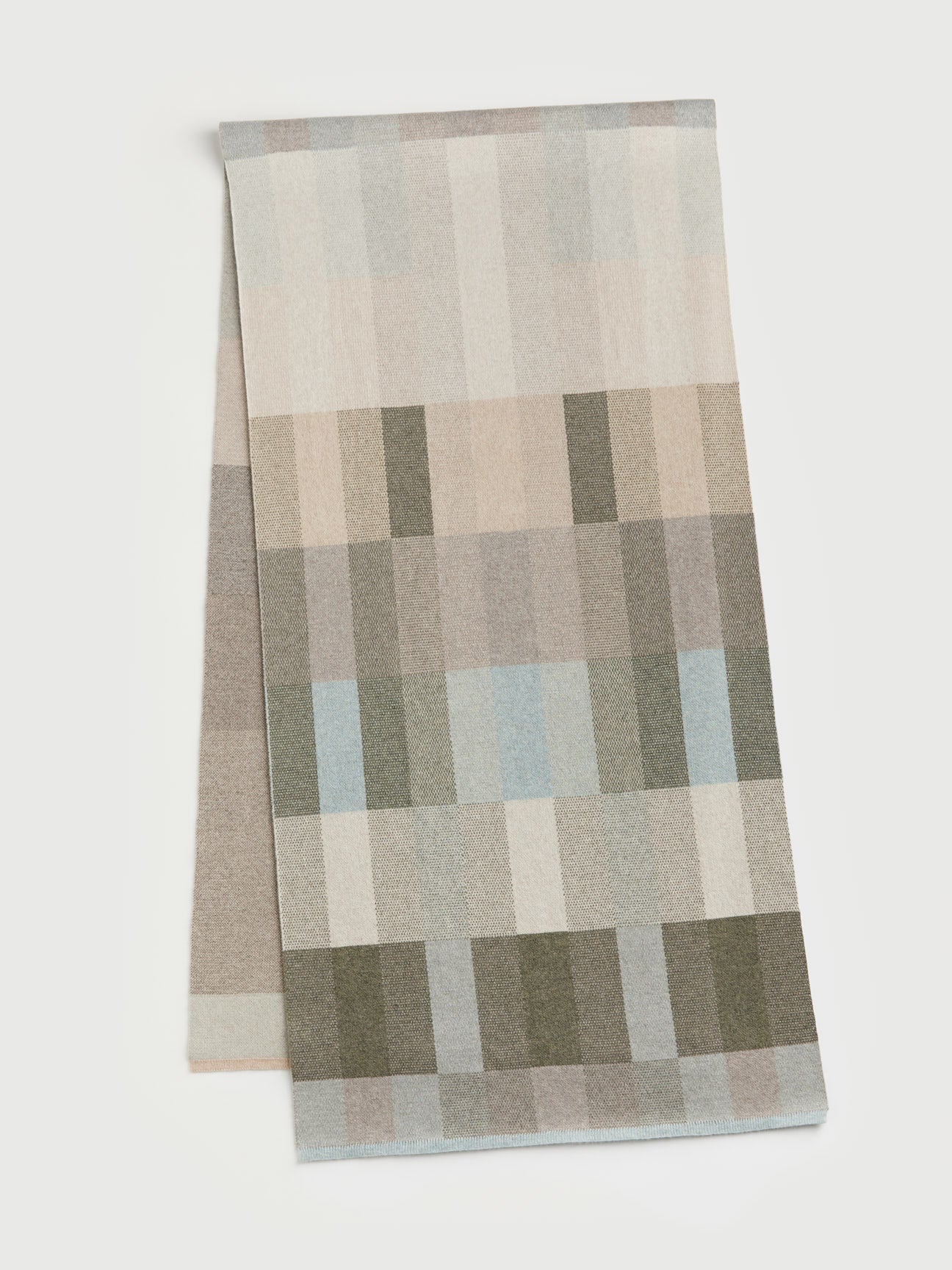 Scarf "Acre" - Haar, Dove, Moss (Pre-Order, shipping from 8th December)
