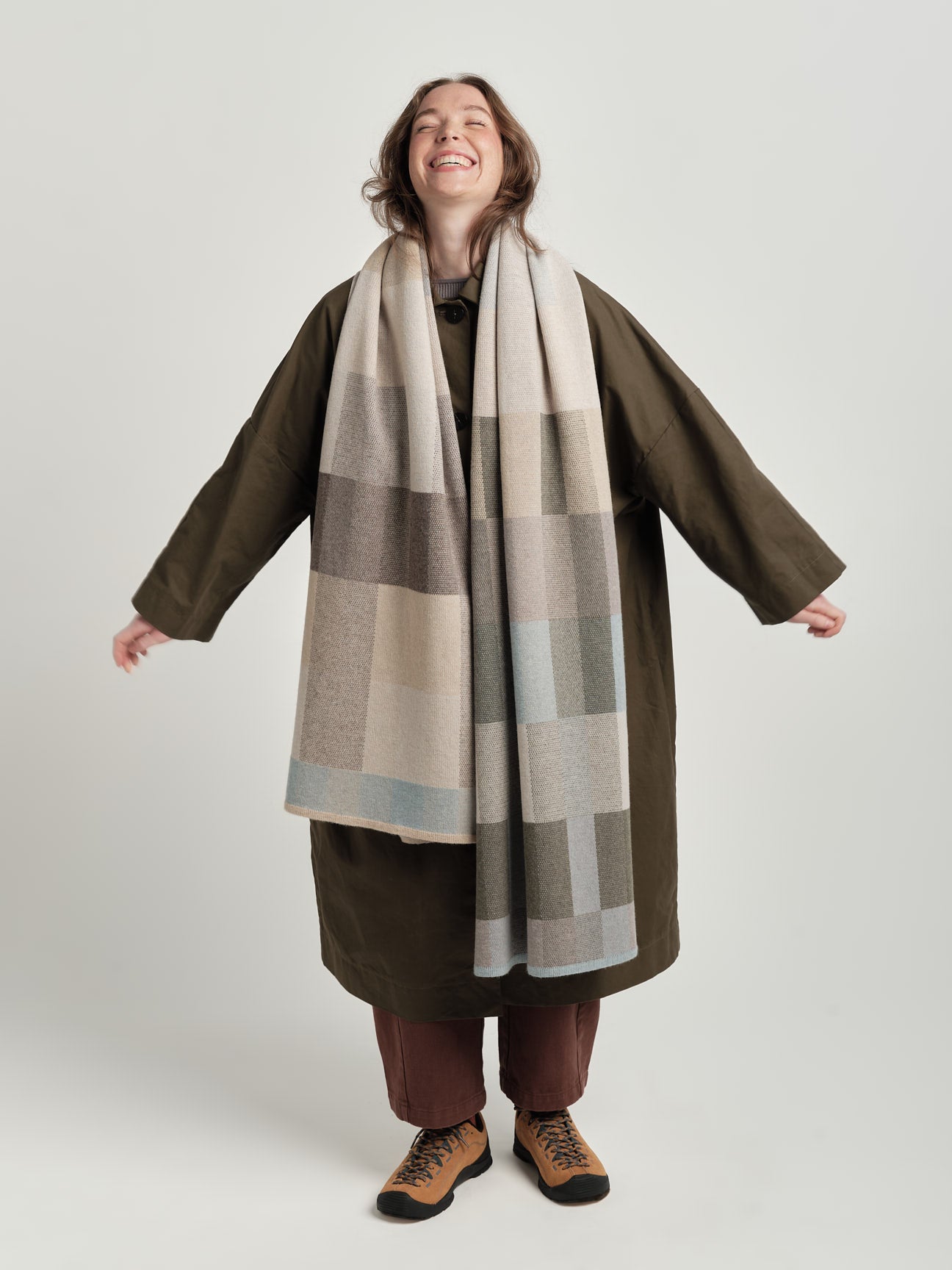 Scarf "Acre" - Haar, Dove, Moss (Pre-Order, shipping from 8th December)