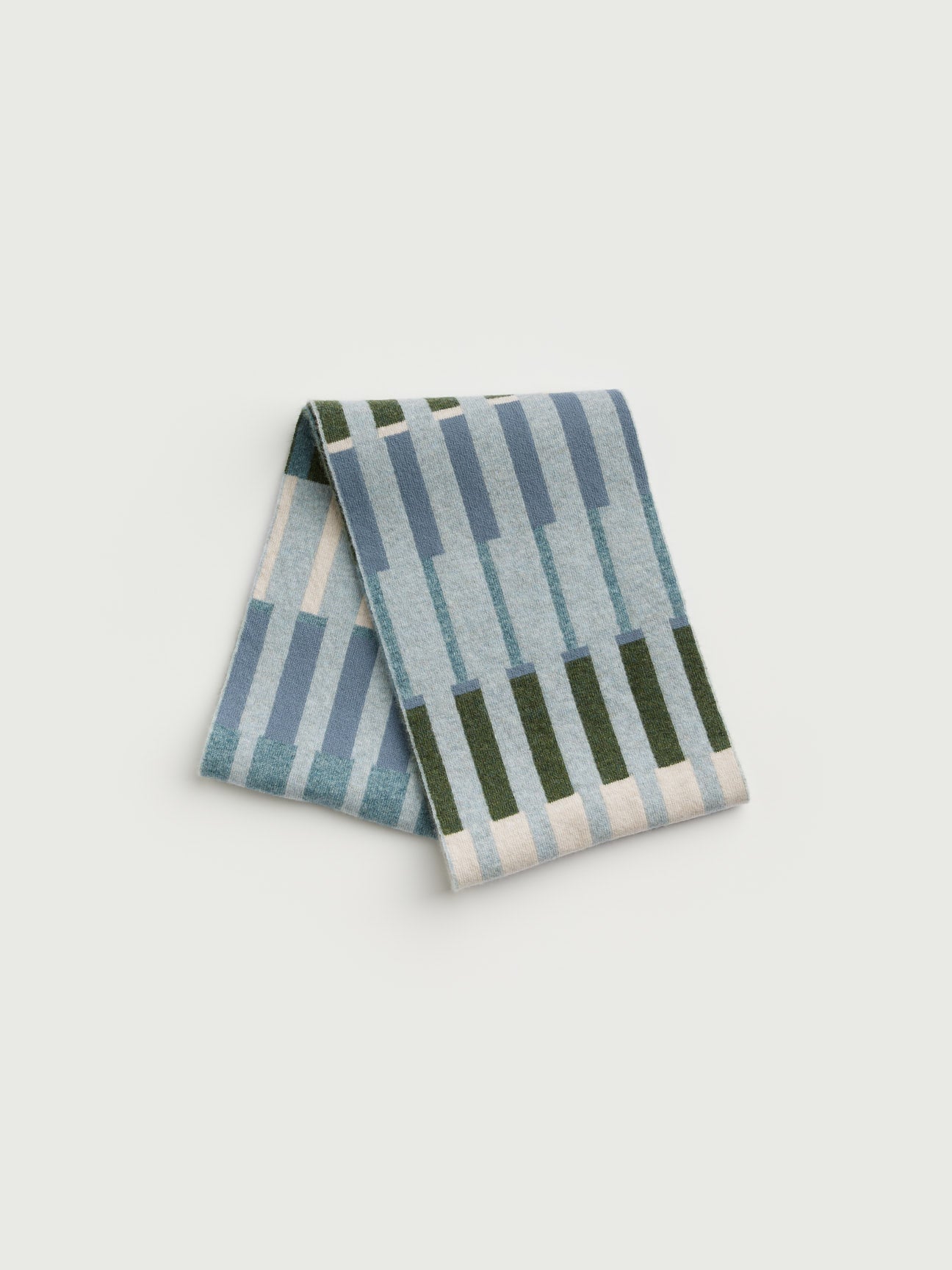 Circle Scarf "Harbour" - Haar, North Sea, Pine