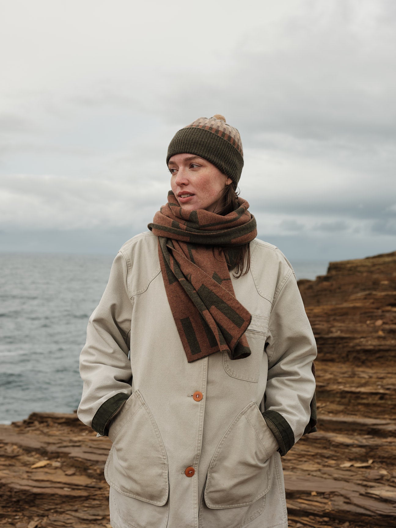 Scarf "Keel" - Nettle & Hazelnut