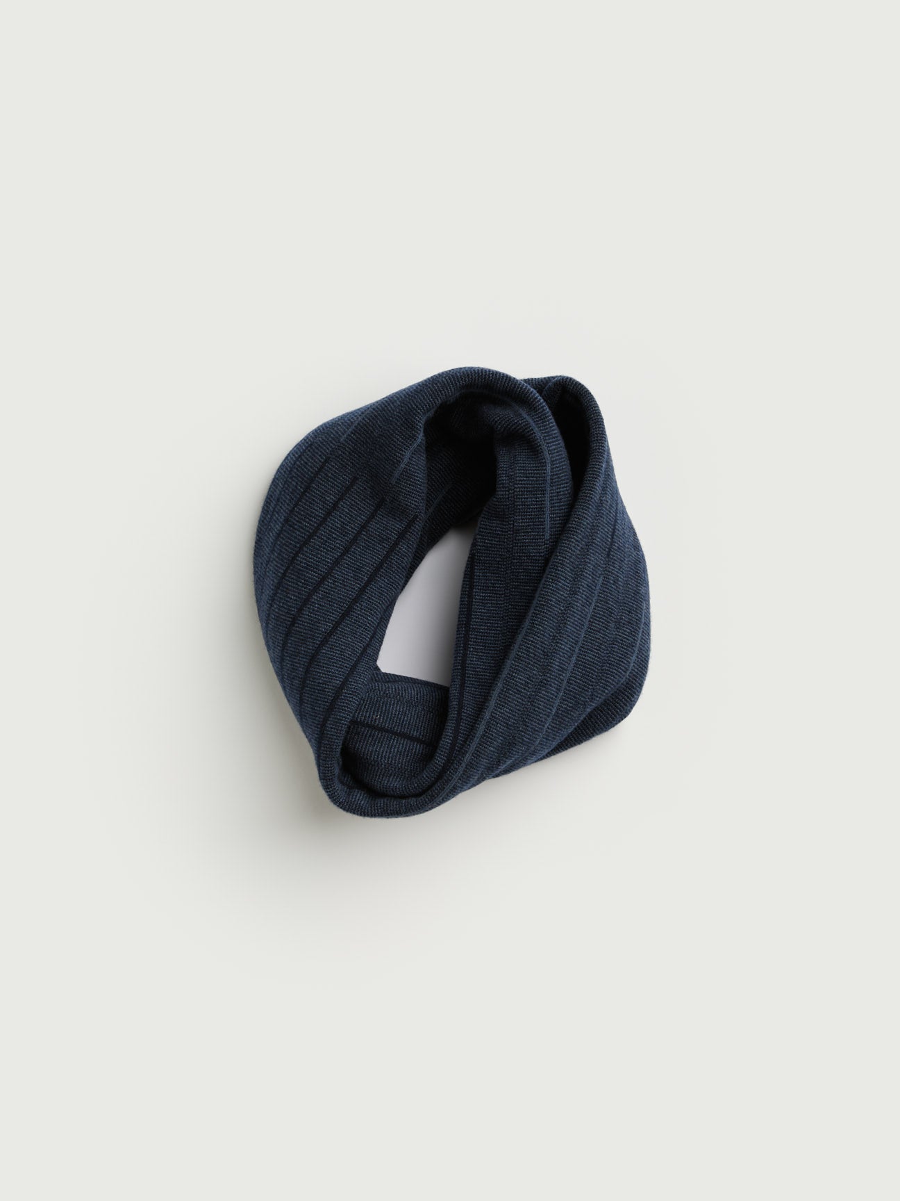 Circle Scarf "Reed" - Navy & Midnight