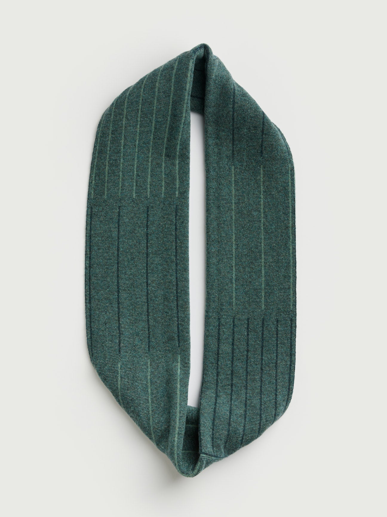 Circle Scarf "Reed" - Willow & Ink